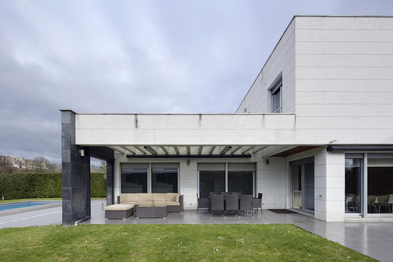 Iraule Basque Villa *